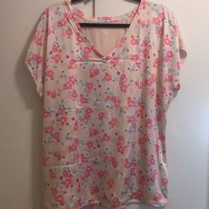 Lane Bryant Floral top size 14/16 stretch